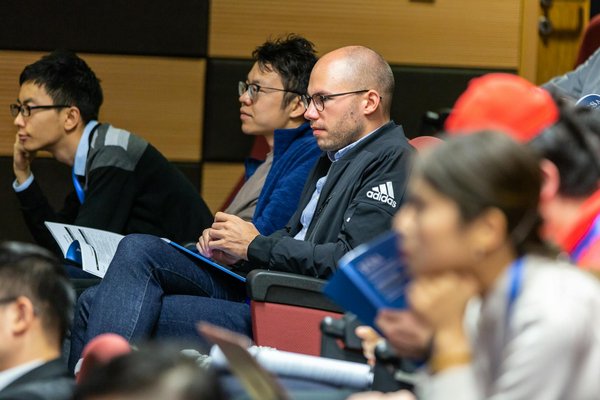 Boostez Votre Visibilité sur les Réseaux Sociaux grâce aux Webinaires : Un Guide Stratégique pour une Intégration Efficace