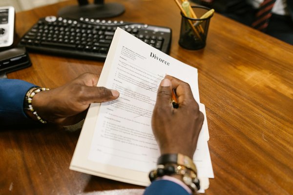 Comment les entreprises peuvent-elles optimiser leur gestion contractuelle ?